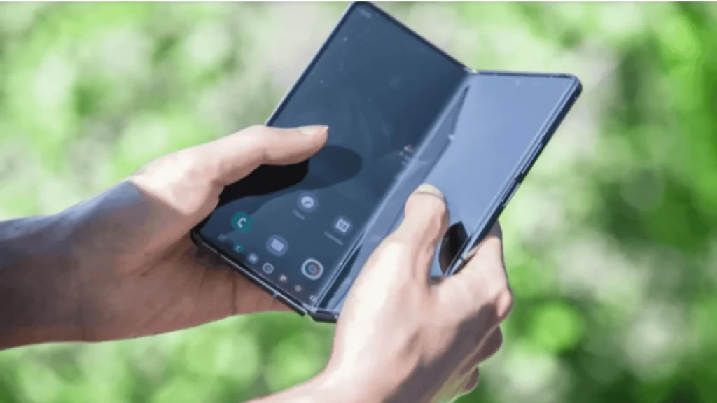 Celulares Dobráveis e Novas Tecnologias: O Que Esperar dos Próximos Anos